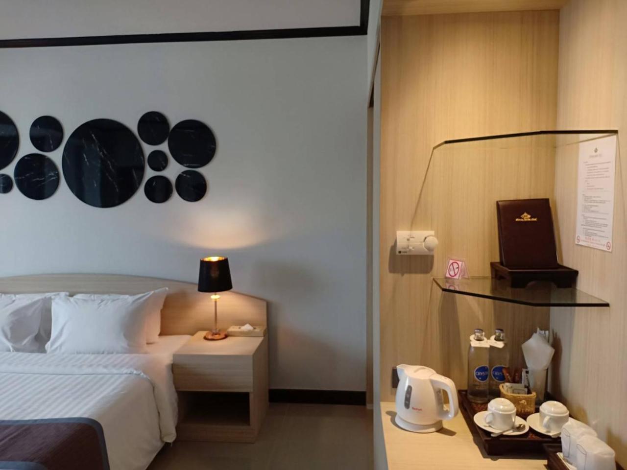 The Maruay Garden Hotel Бангкок Екстер'єр фото